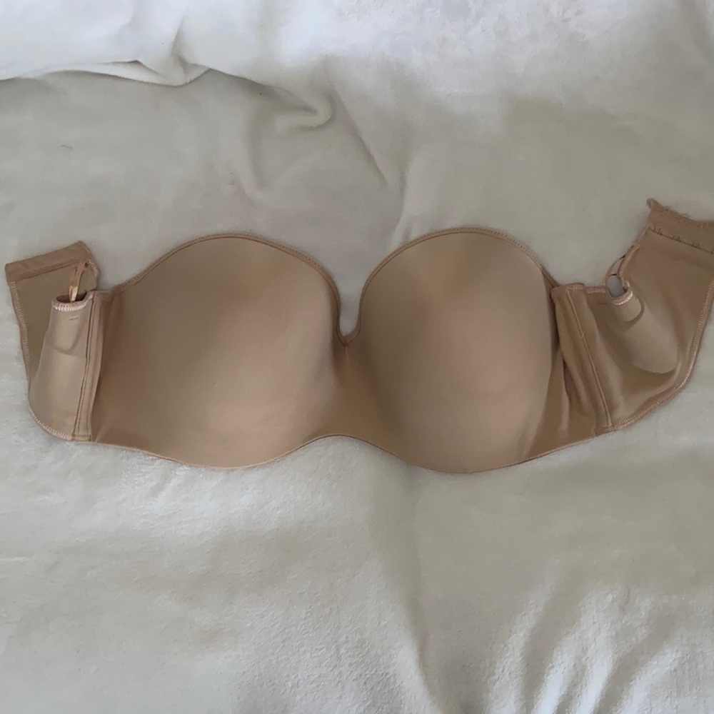Nude strapless bra 36DD